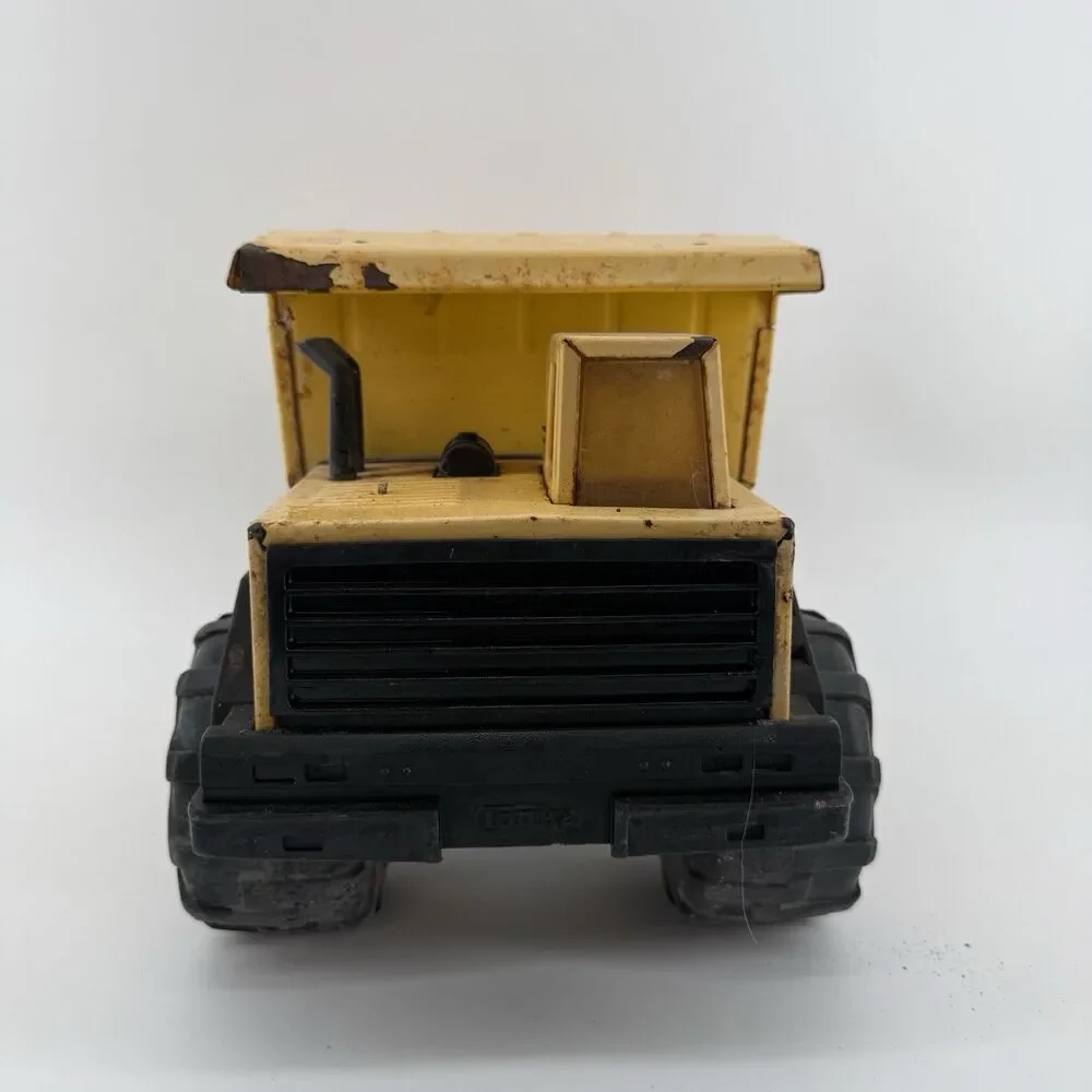 Tonka Model 54782 Yellow Toy Construction Trucks Dump Truck Pressed Steel